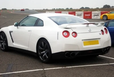 Nissan GTR Driving Experience Review